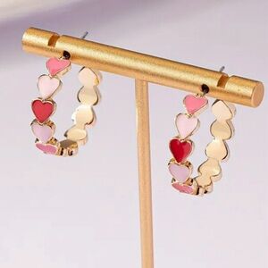 ✨ModCloth Hattie Heart Hoop Earrings Pink & Gold